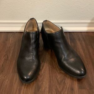 Naturalizer Low Heeled Shoes